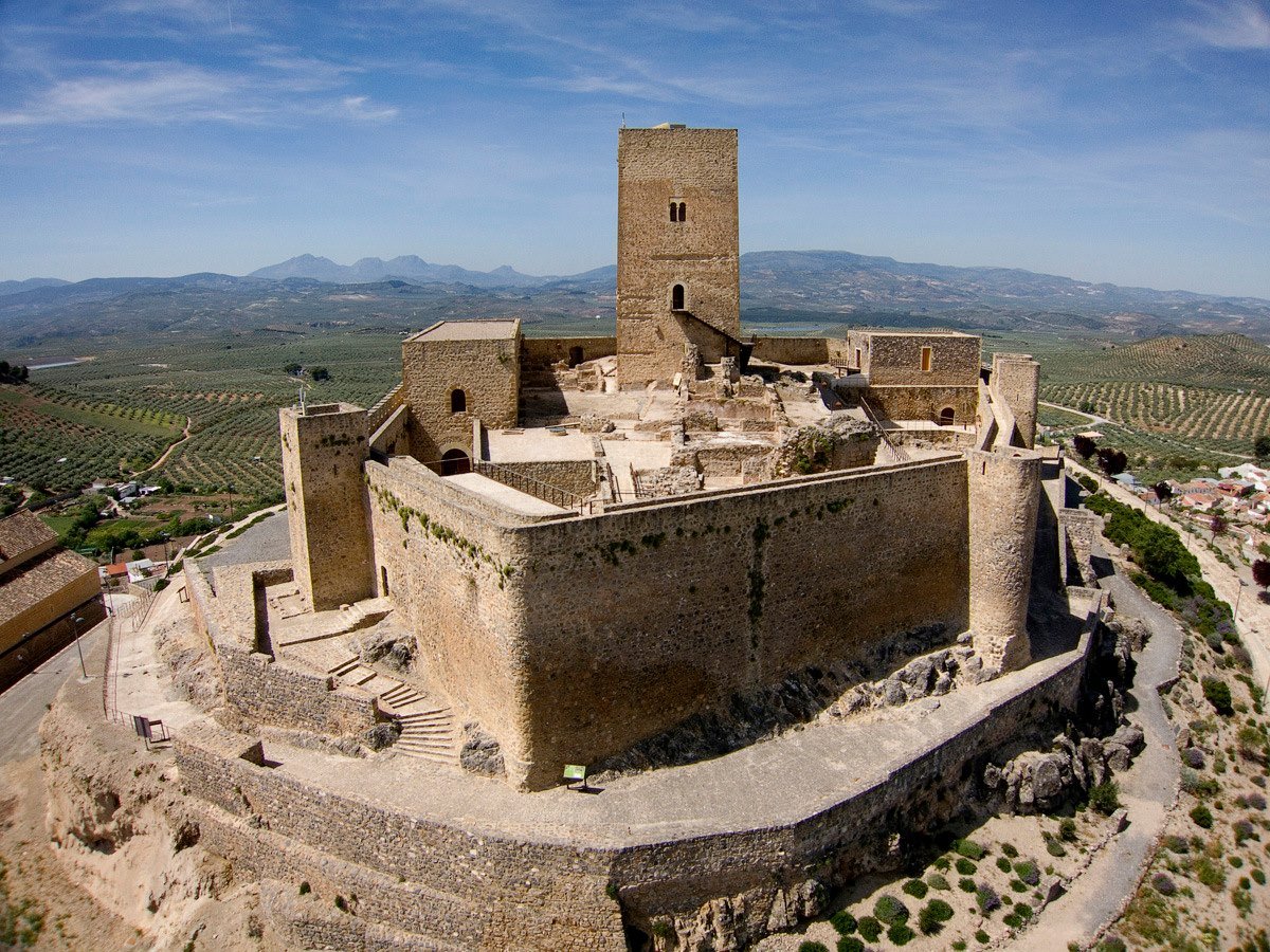 El castillo de alcaudete (jaén)