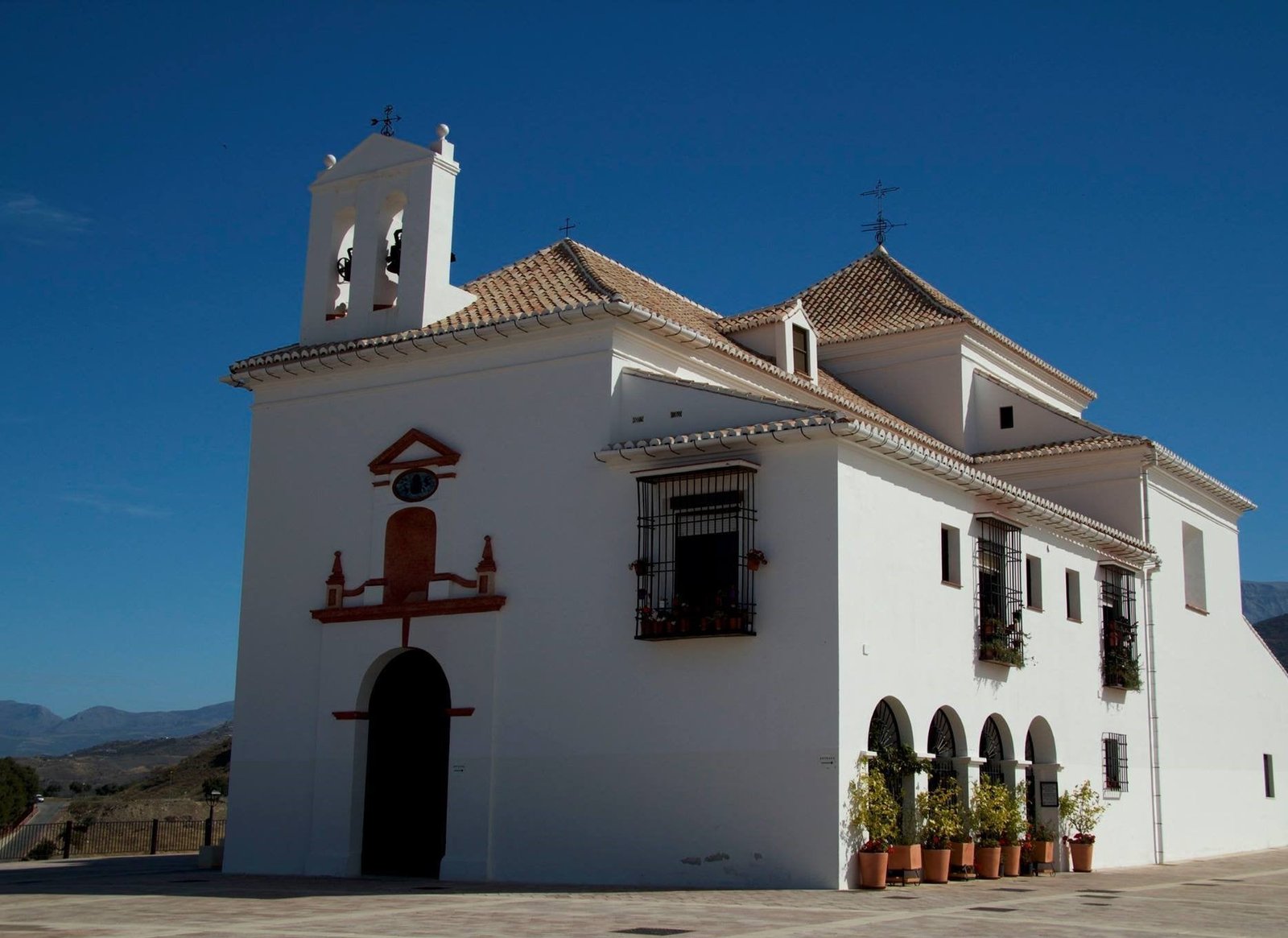 Ermita de nuestra senora de los remedios(velez malaga)